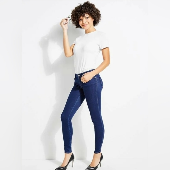 NWOT GUESS-WARM TOUCH CURVE X SKINNY JEANS - Picture 2 of 4